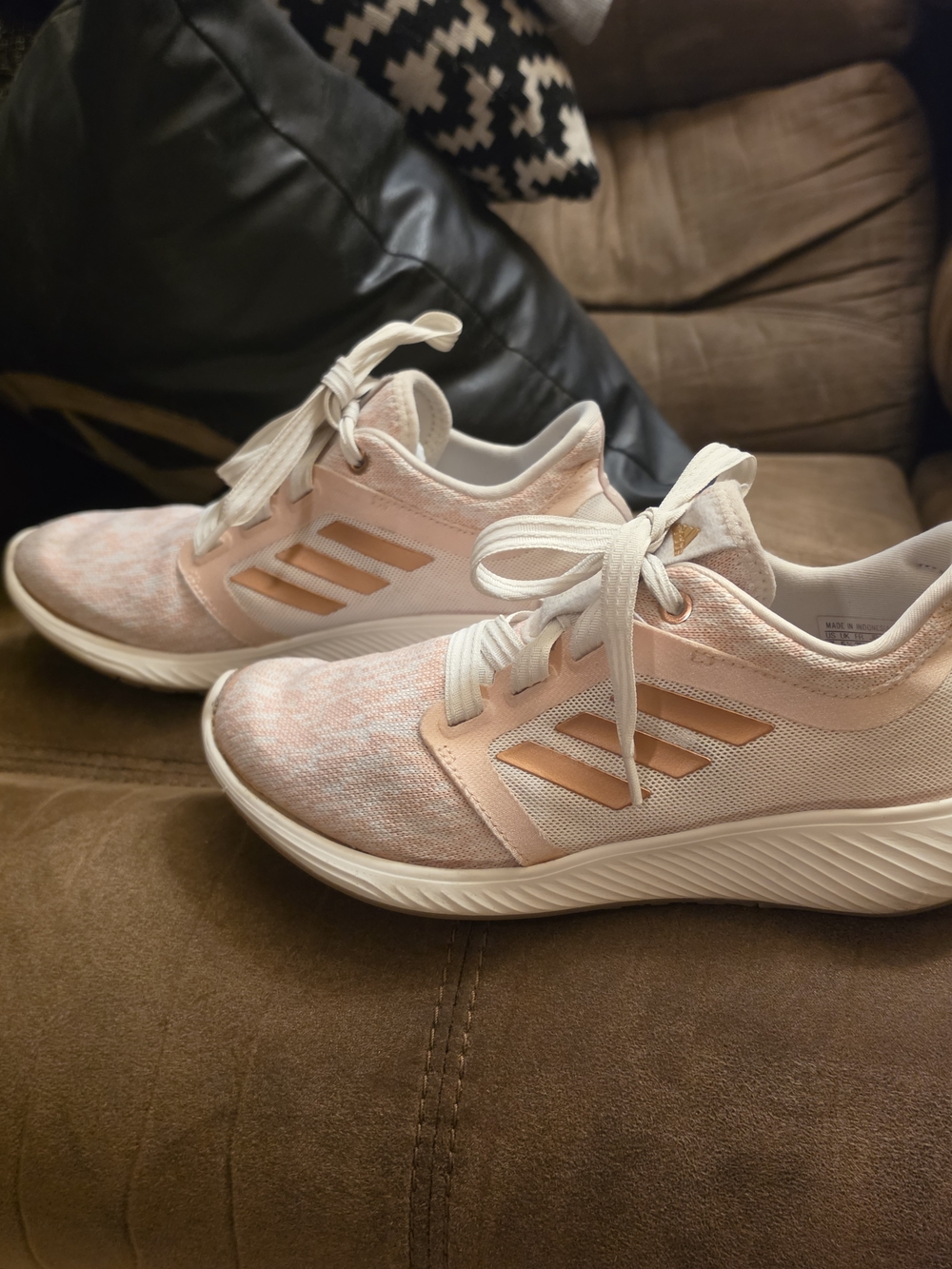 Adidas Women’s Pink & White Lightweight Running Shoes Size 7